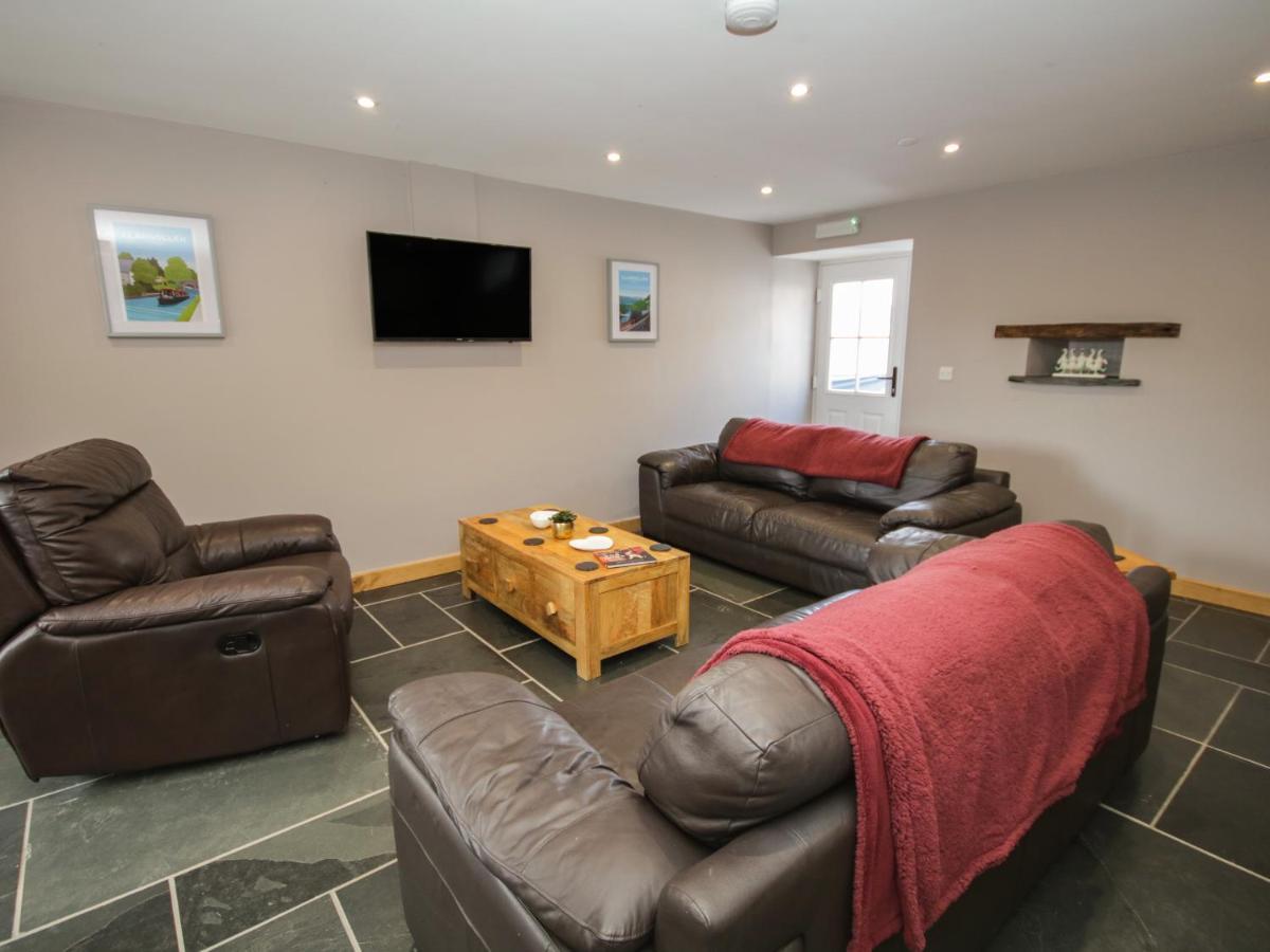 Sun Trevor Barn 2 Villa คลางกอซเลน ภายนอก รูปภาพ